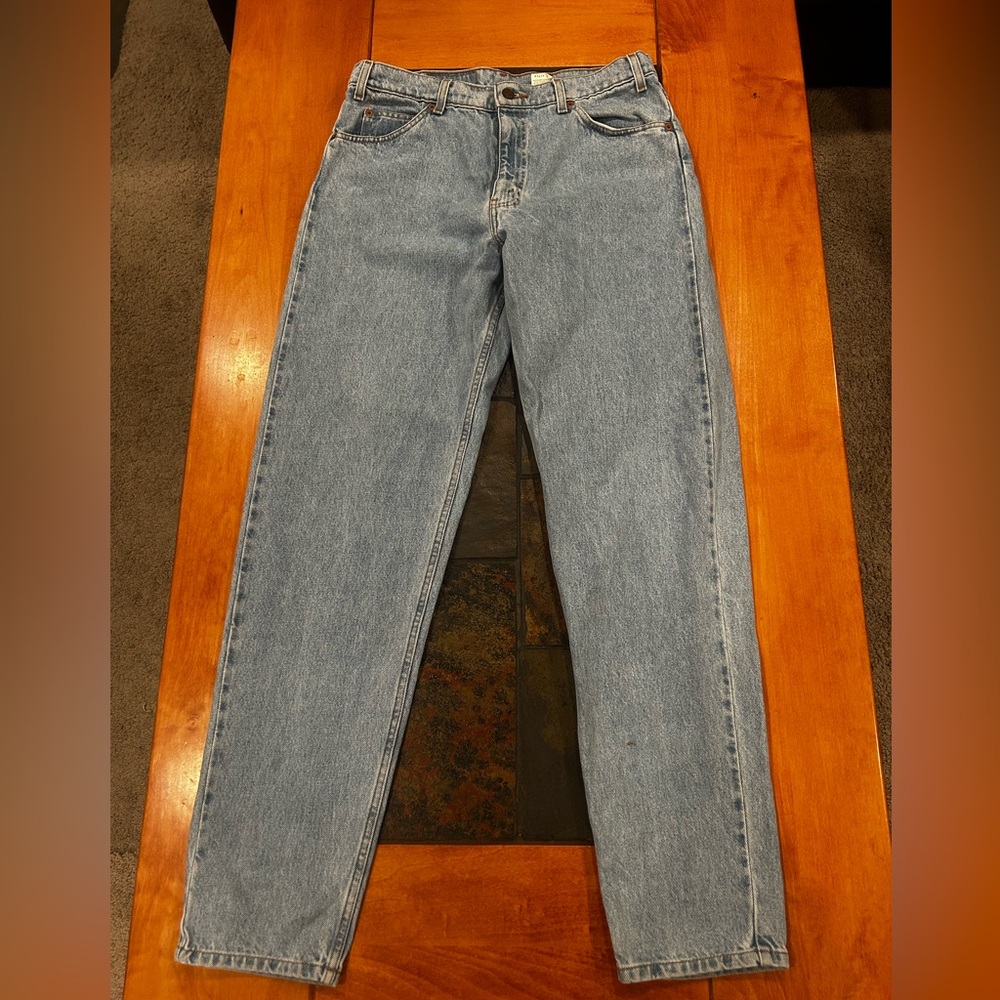 Levi's Men’s Light Wash 550 Relaxed Fit Tapered Leg